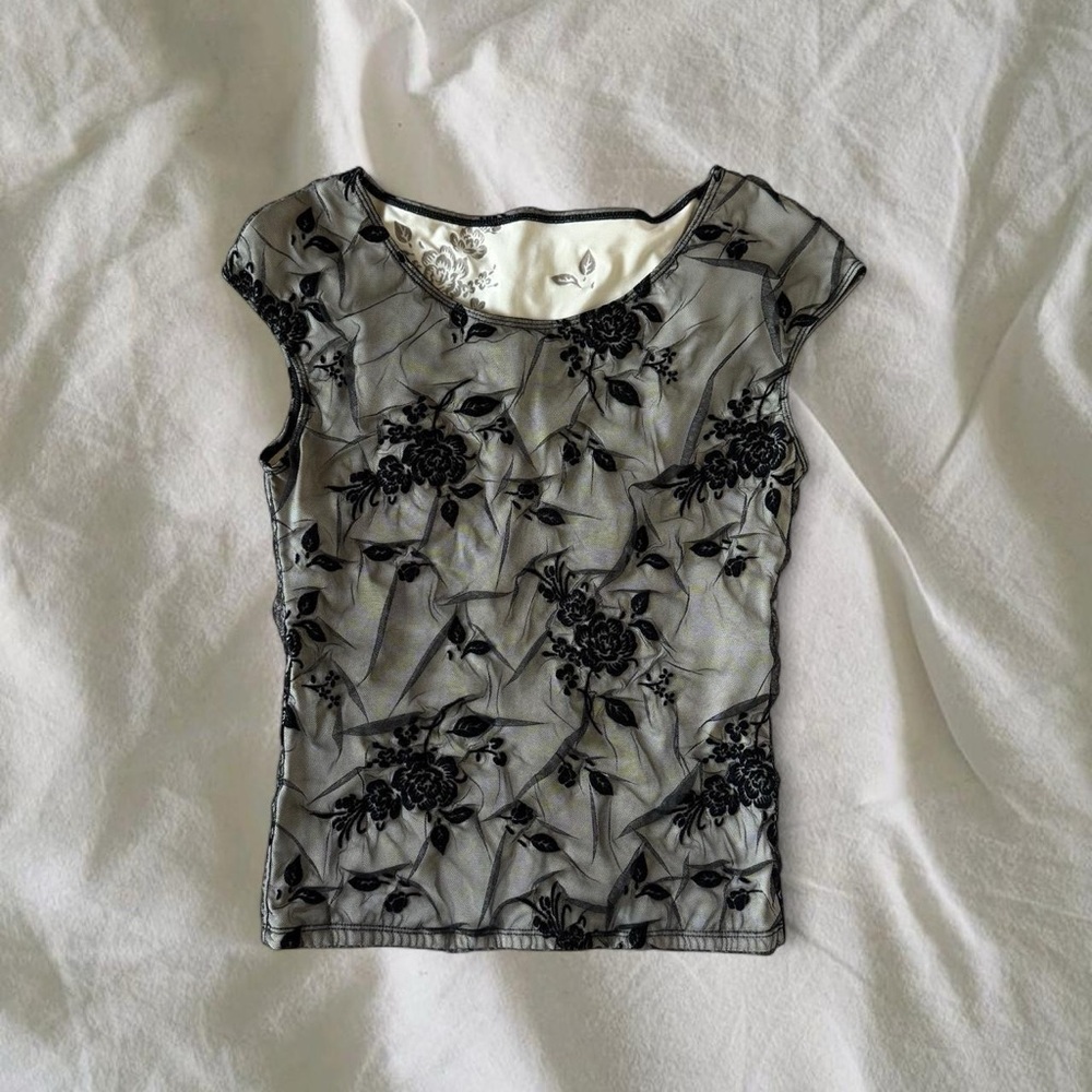 Black Floral Mesh Short Sleeve Tee